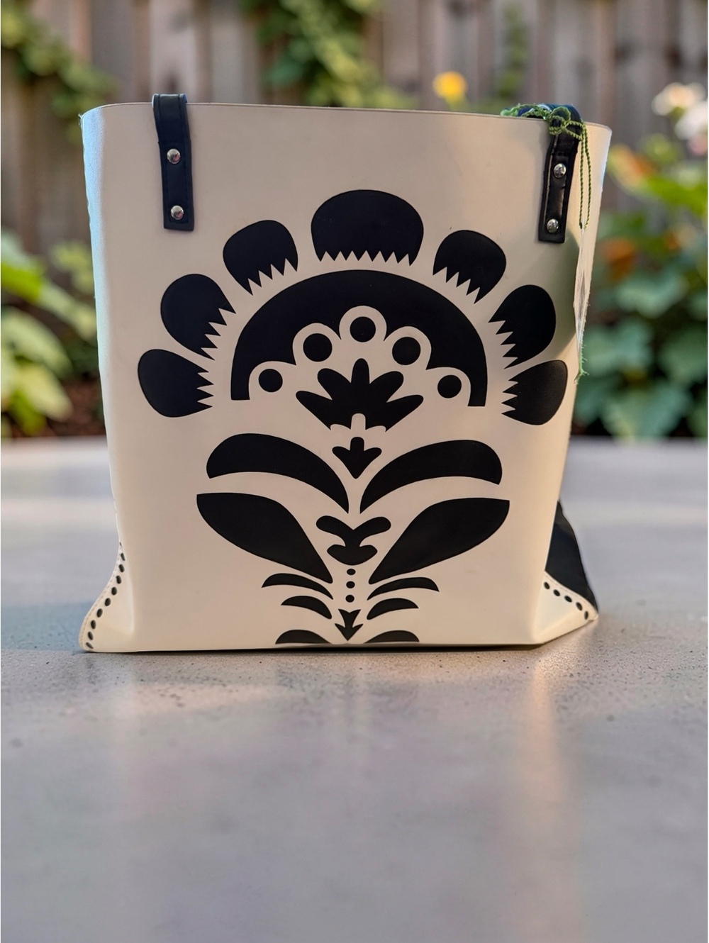Vera Bradley Flower Shower Laser Cut Tote Black White Faux Leather Retired